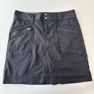 Athleta Gray Mini Skirt Sz4 Zip Pocket Stretch Active Minimalist Travel